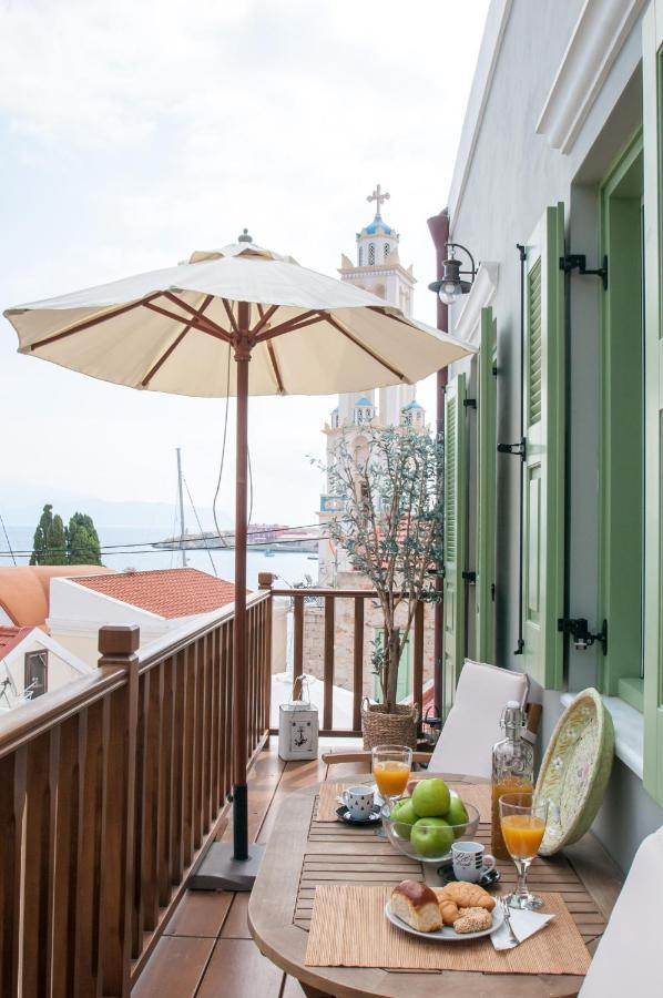 Luca'S Houses Chalki Town Exterior foto